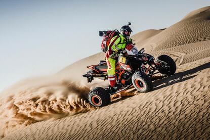 Diesel and dust – 2.500 Kilometers of dust 