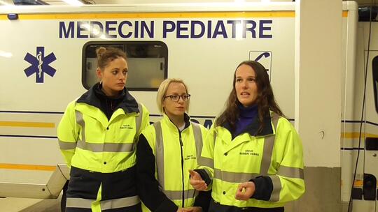 Notärztin Stéphanie (rechts) erzählt im Interview von einem dramatischen Einsatz.