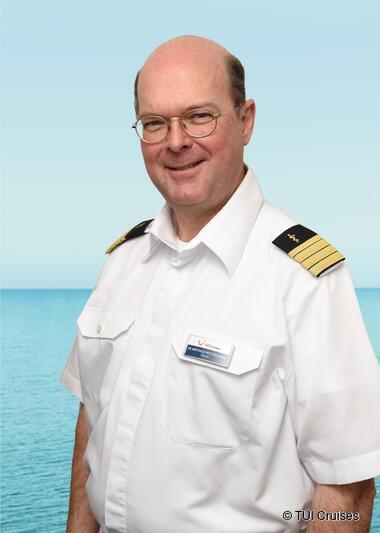 Prof. Dr. Berthold Petutschnigg